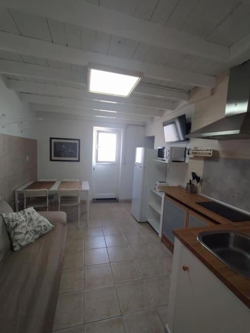 Famara, Apto. En Zona Tranquila A 200M Del Mar. Apartman Kültér fotó